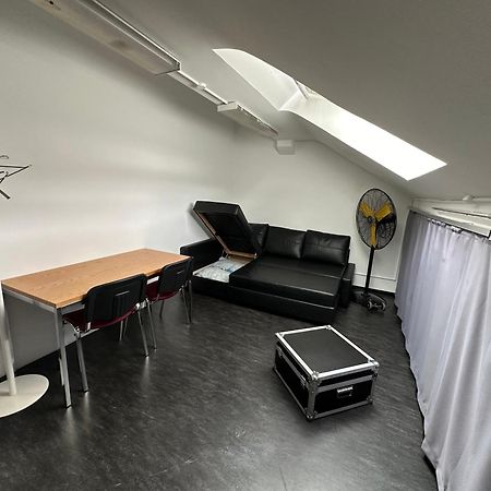 チューリッヒRaum Und Zeitアパートメント エクステリア 写真